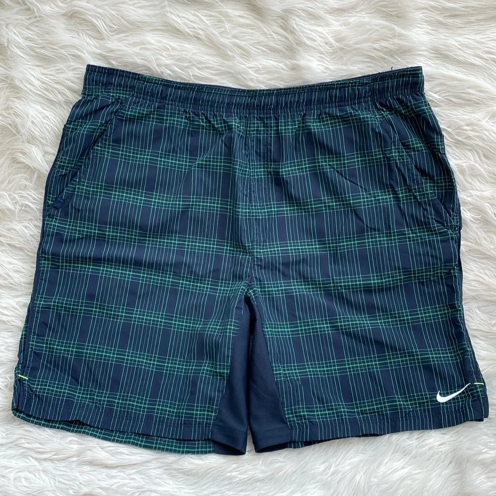 Nike | Y2K Plaid Athletic Training Shorts